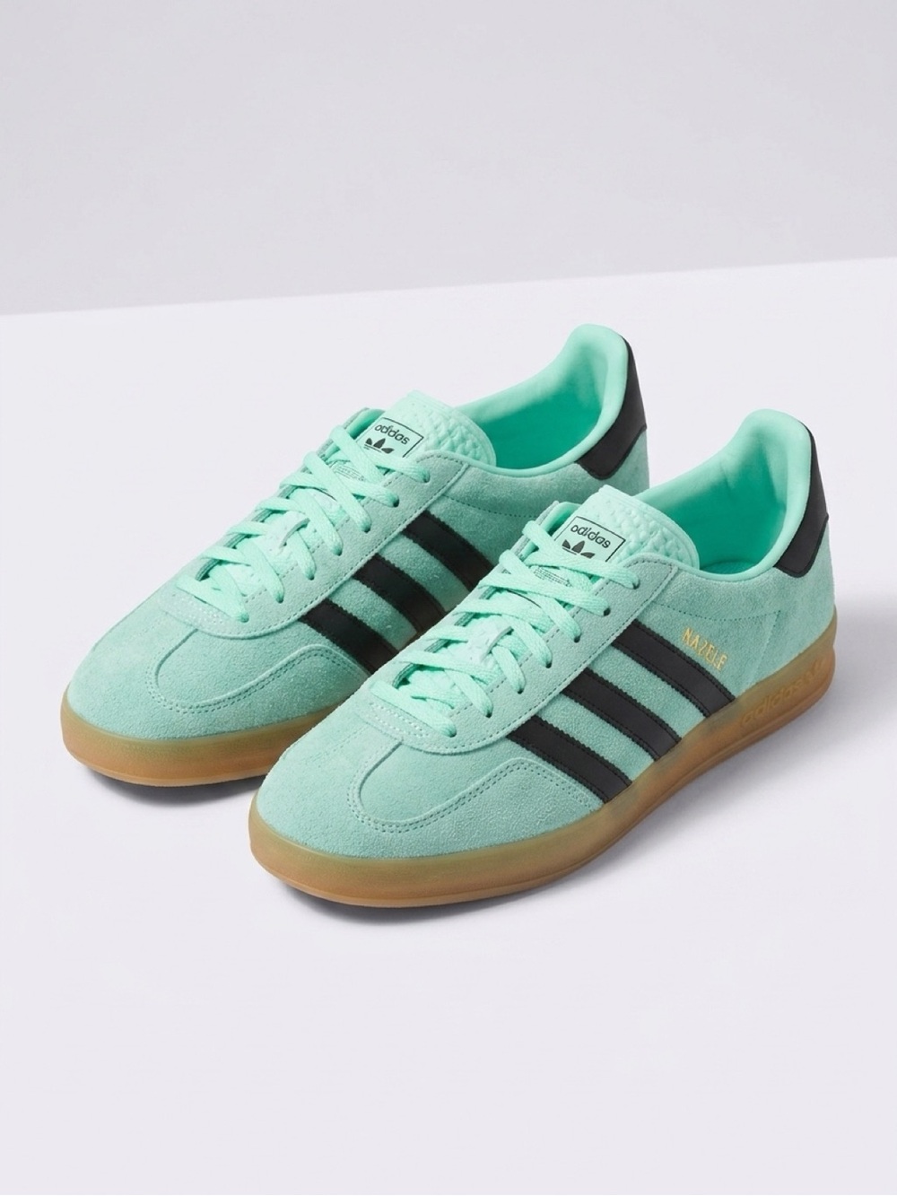 Adidas Gazelle Indoor Clear Mint Black Gum Suede Sneakers Men 7.5 / Women 9.5